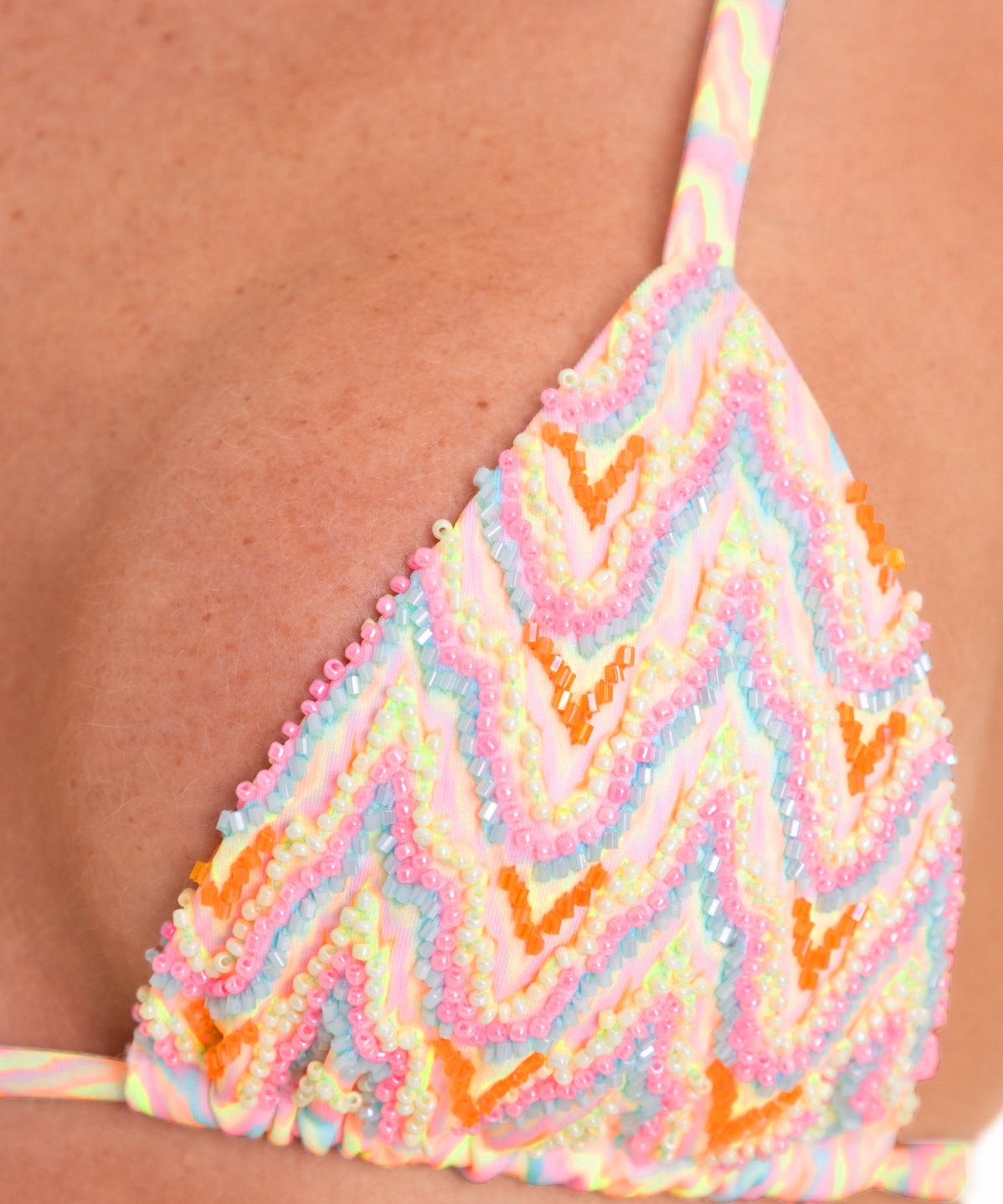 Rio-Embroidery-Caramelo-Detalle-1.jpg